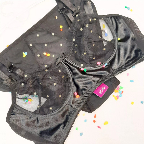 سوتین وشورت تورگاز طرح طلاکوب مدل پایه بلند فنردار