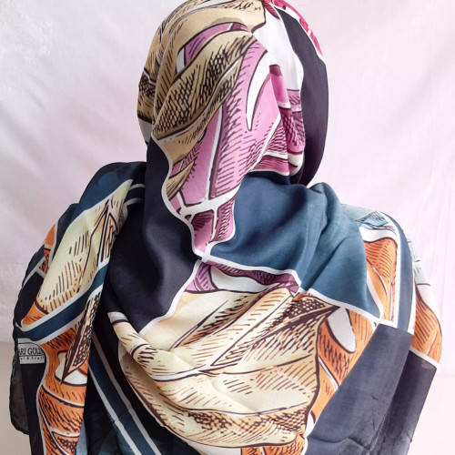 روسری نخی وال طرح برگ