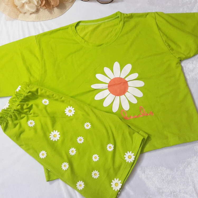 تی شرت وشورتک خانگی