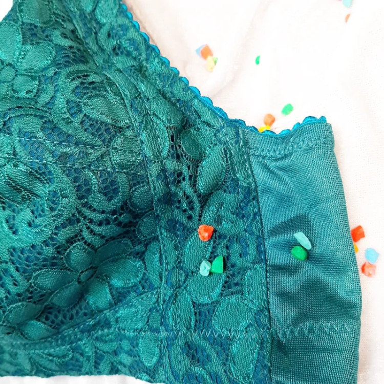 سوتین قواره دار بدون فنر ارزان سایز ۱۰۰ برند آلفا