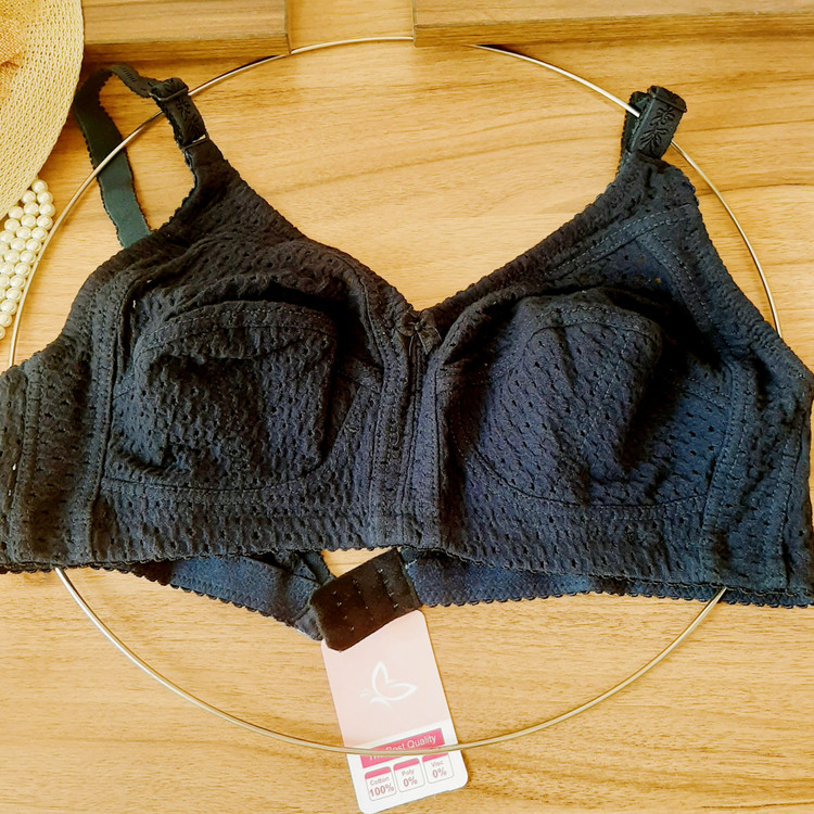 سوتین نخی سوزنی طبی